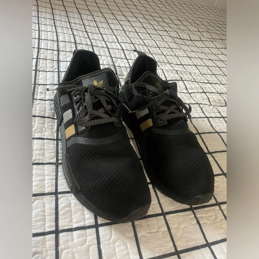ADIDAS NMD R1 Men’s Size 12 - Picture 1 of 8